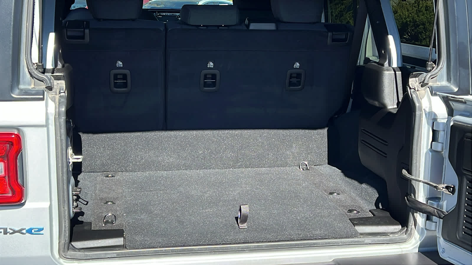 Thumbnail: 2024 Jeep Wrangler - 27