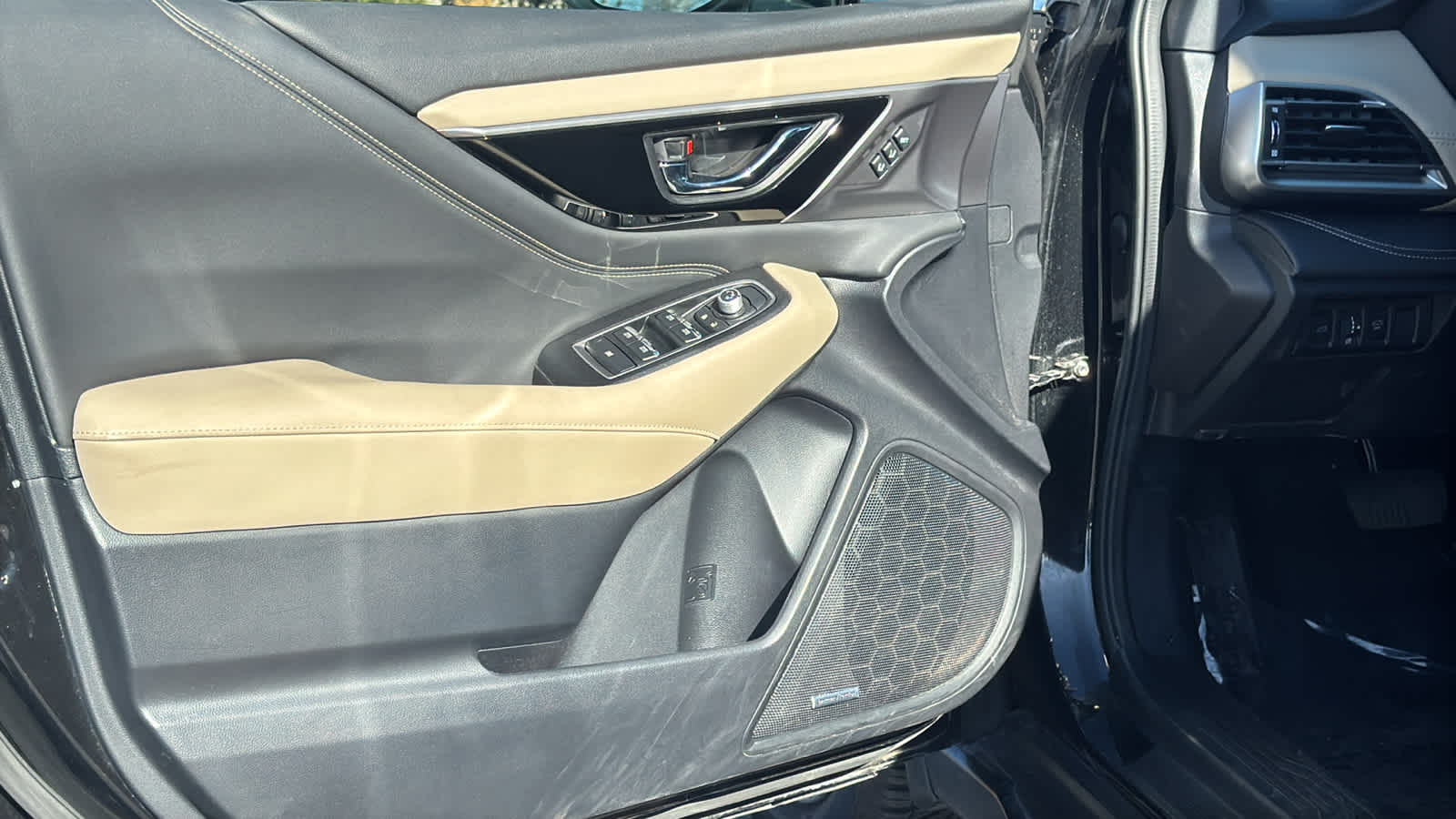 Thumbnail: 2021 Subaru Outback - 23