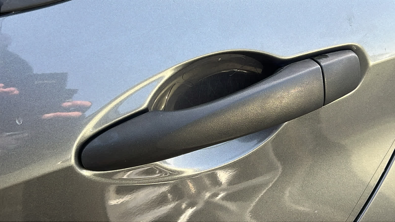 Thumbnail: 2020 Nissan Versa - 6