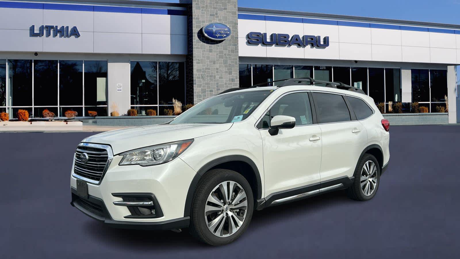 2022 Subaru Ascent Limited's photo