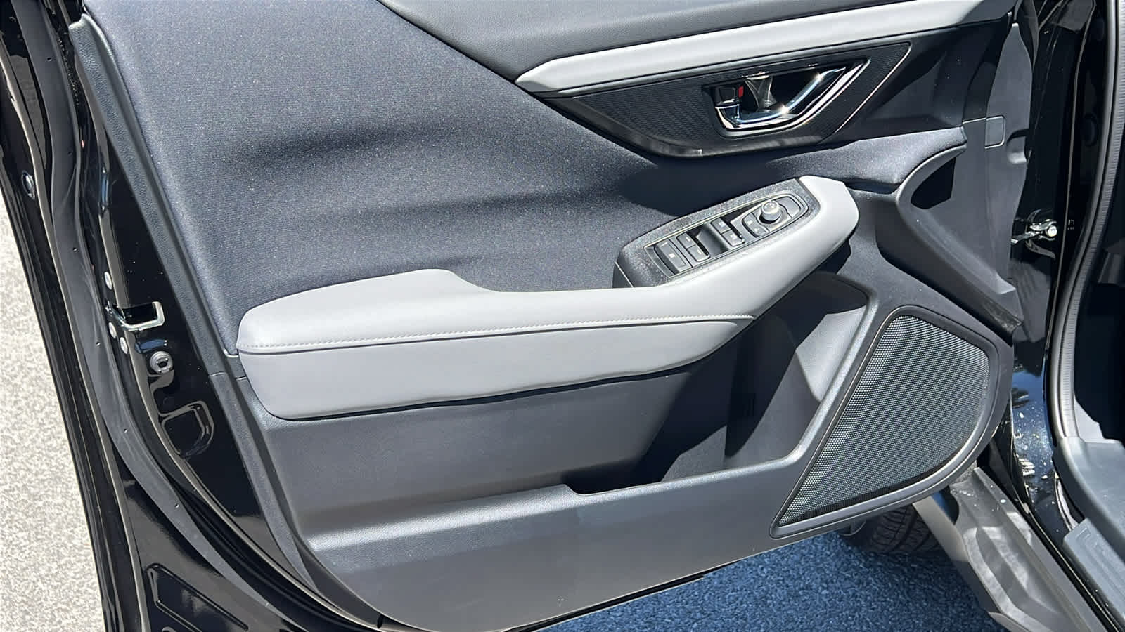 Thumbnail: 2025 Subaru Outback - 23