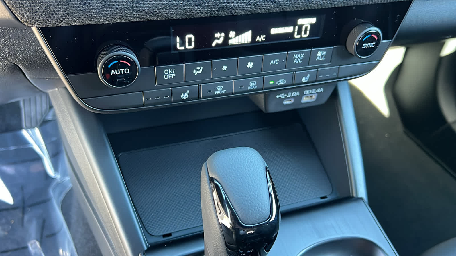 Thumbnail: 2026 Subaru Outback - 14