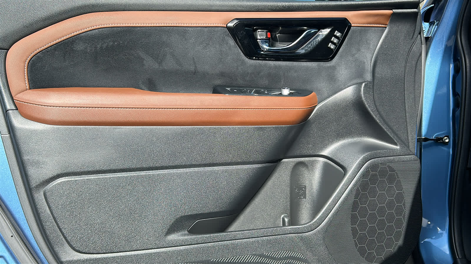 Thumbnail: 2025 Subaru Forester - 24