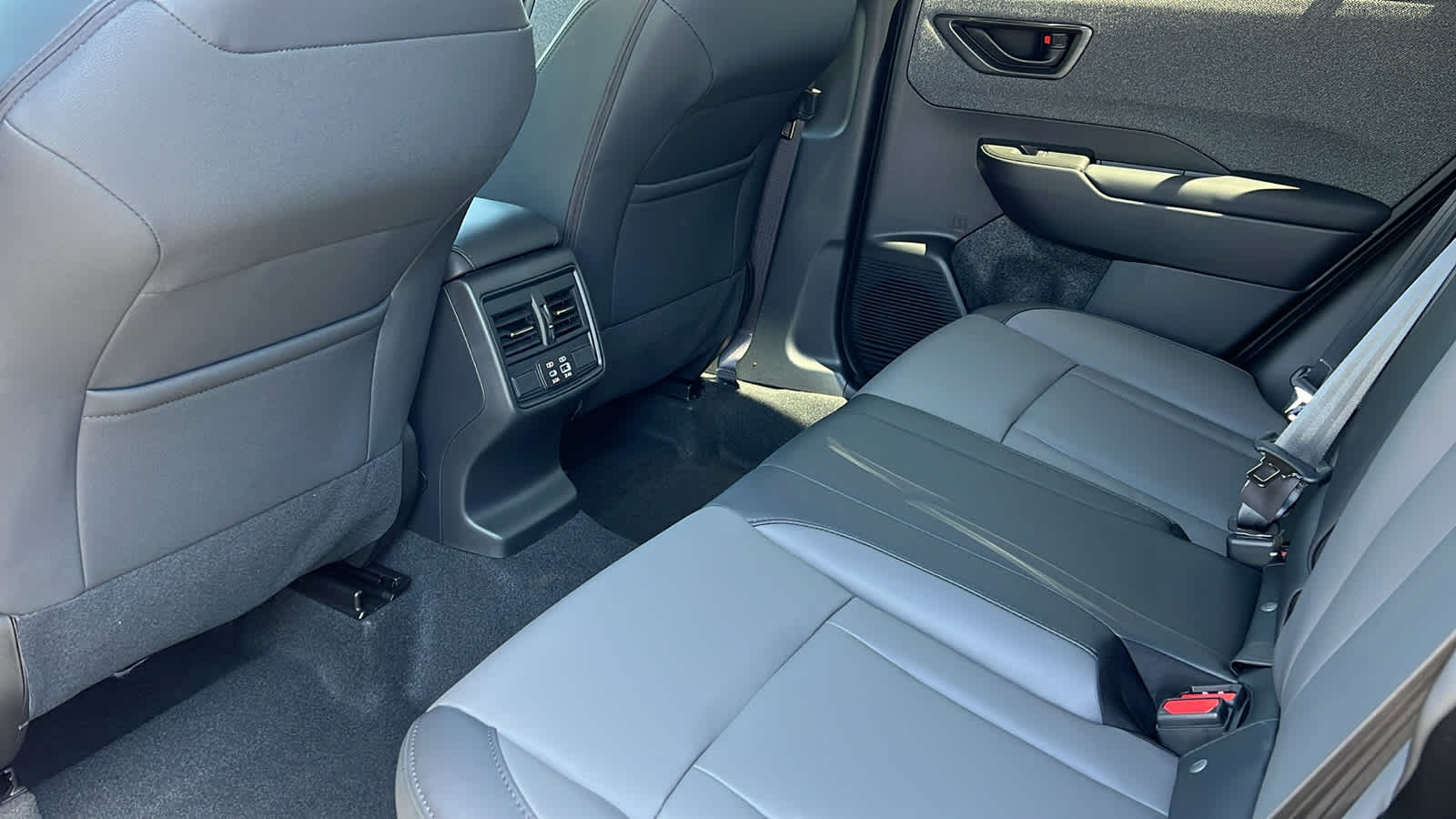 Thumbnail: 2026 Subaru Outback - 24