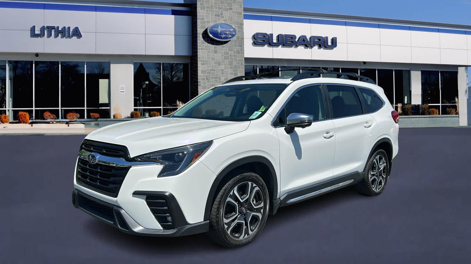 2023 Subaru Ascent Limited 7 Passenger's photo