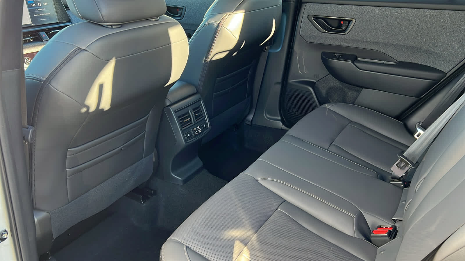 Thumbnail: 2026 Subaru Outback - 24