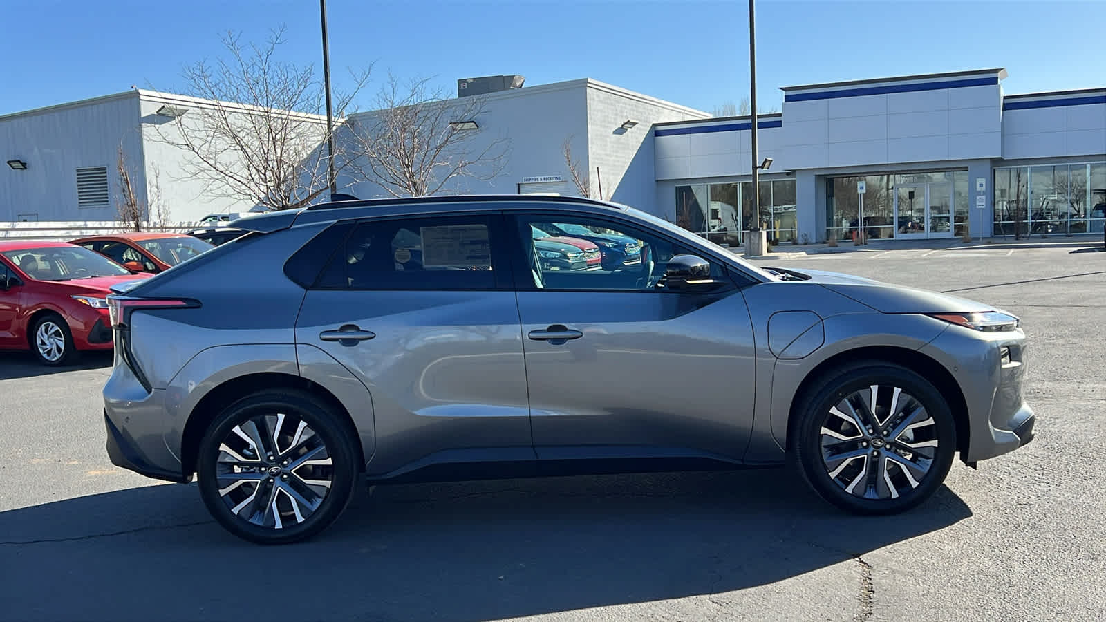 Thumbnail: 2026 Subaru Solterra - 4