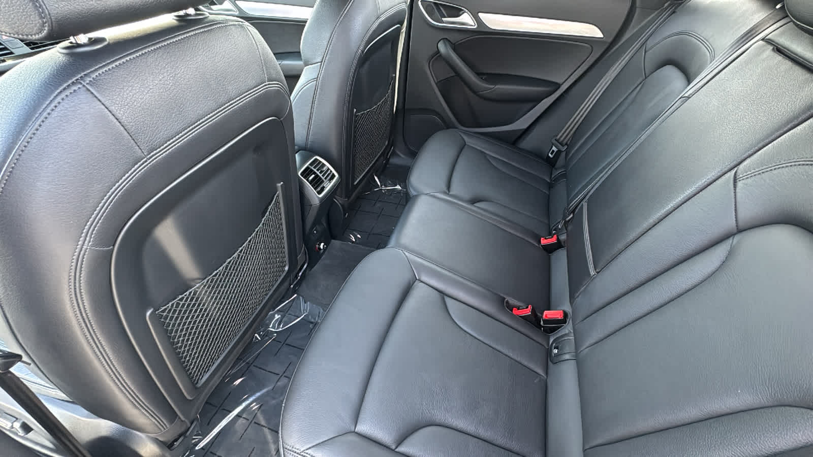 Thumbnail: 2018 Audi Q3 - 24