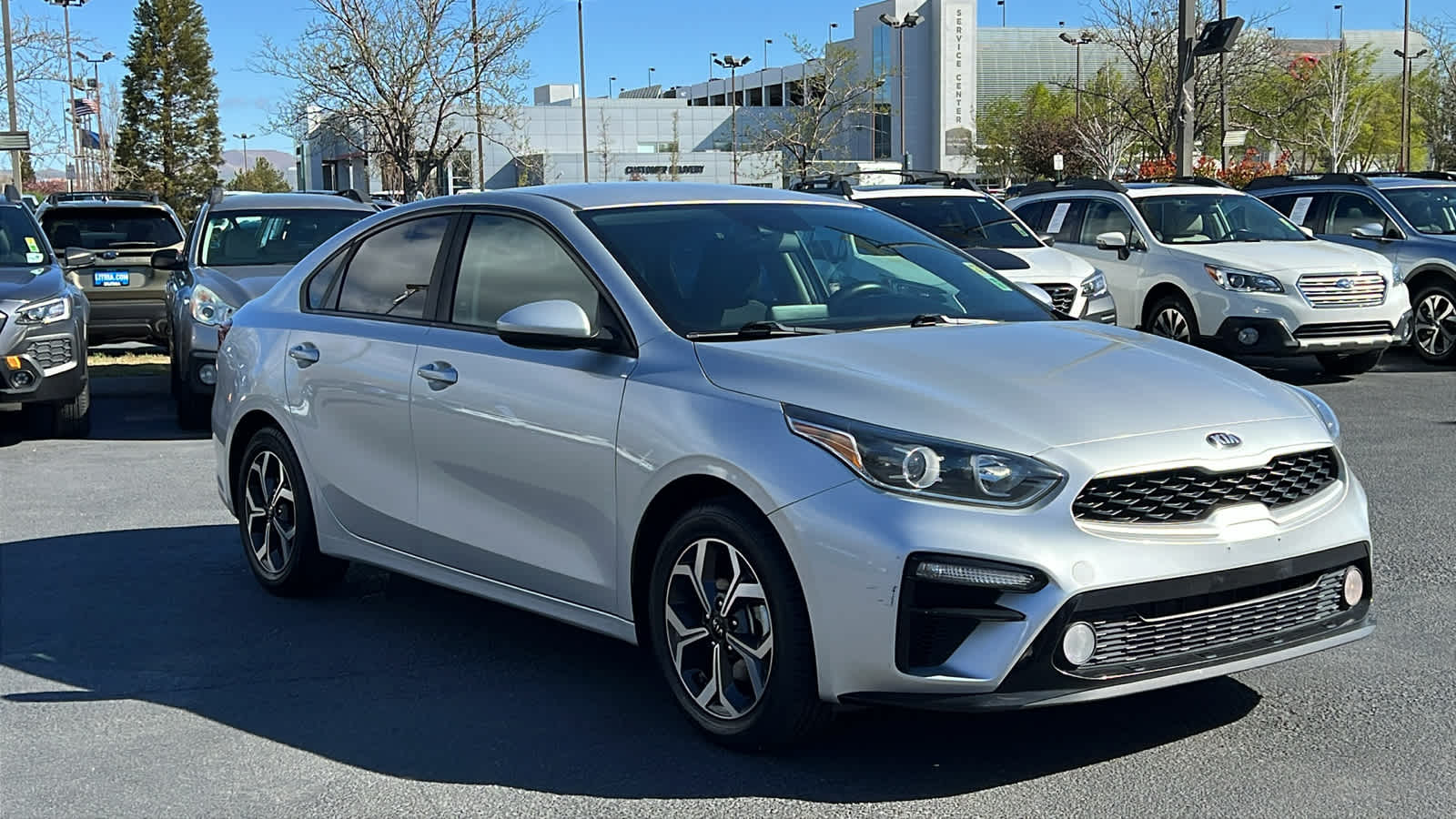 Thumbnail: 2019 Kia Forte - 3