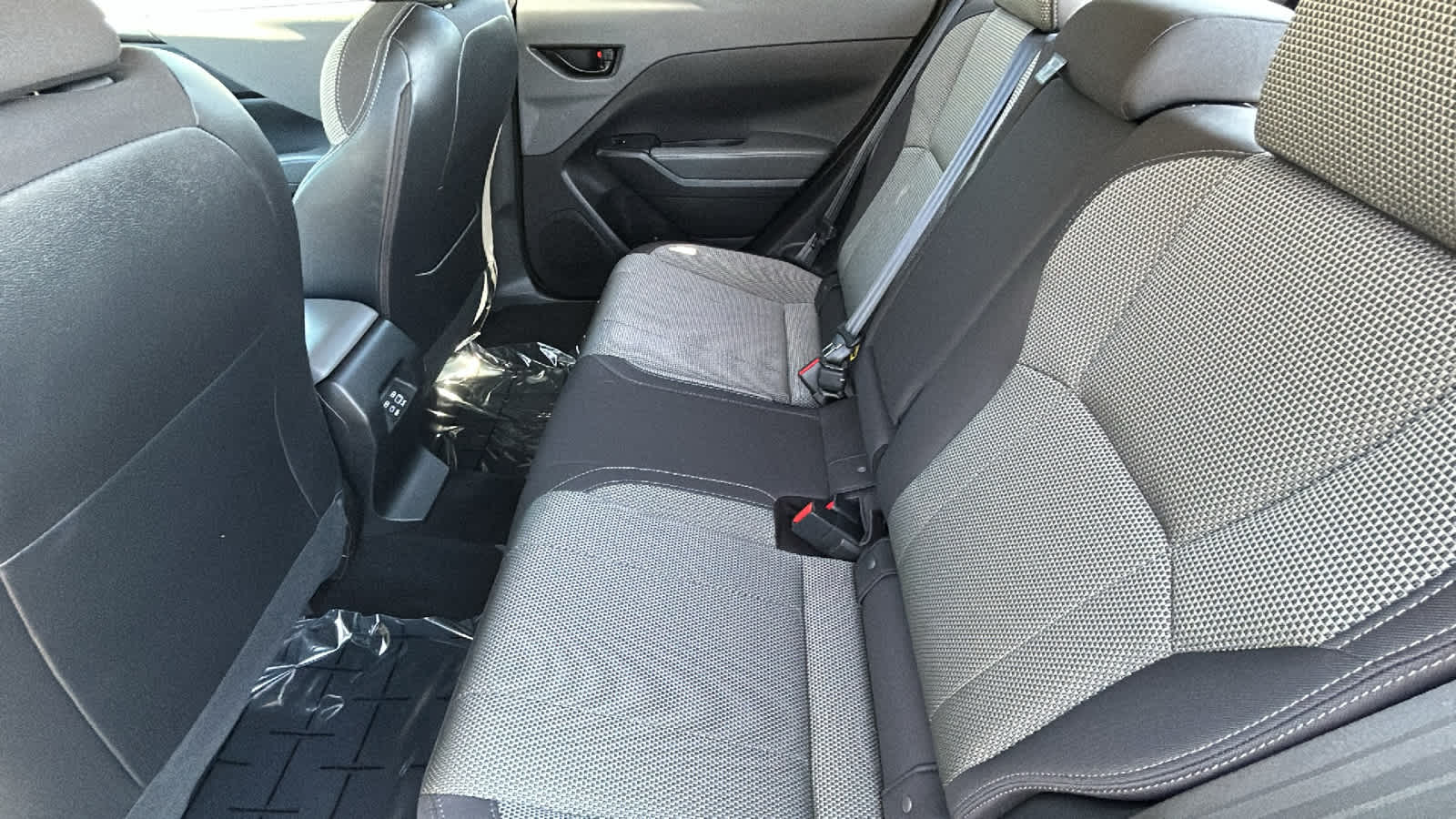 2024 Subaru Crosstrek Premium 24