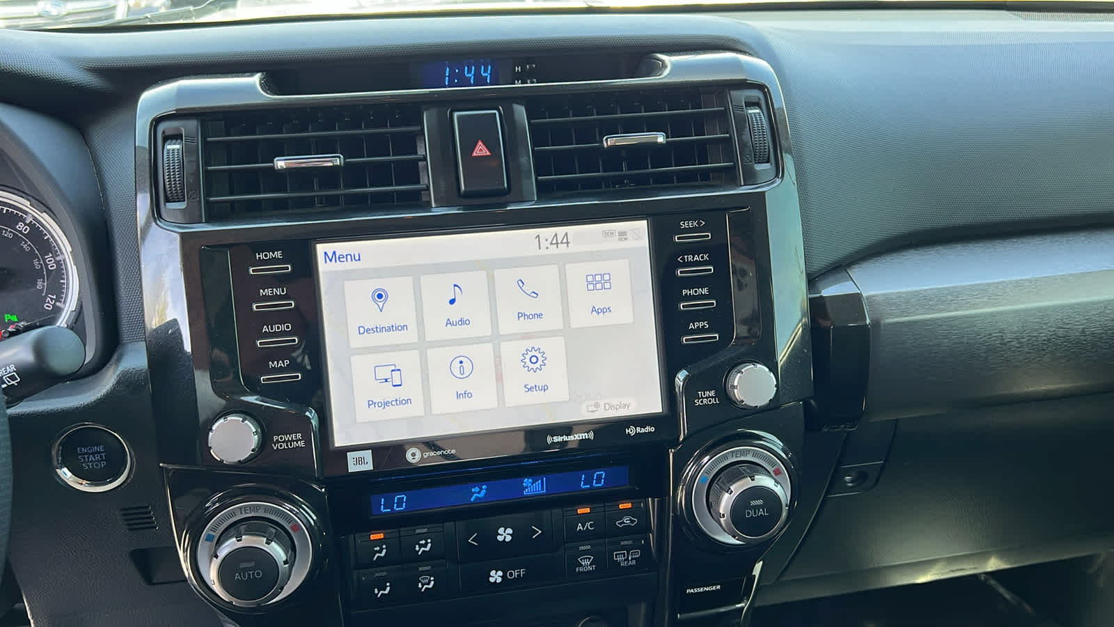 Thumbnail: 2020 Toyota 4Runner - 15