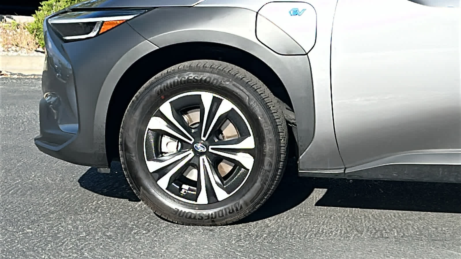 Thumbnail: 2025 Subaru Solterra - 10