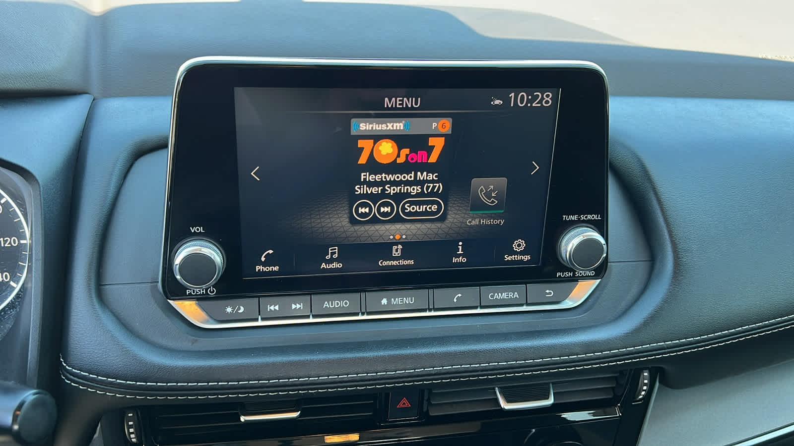 Thumbnail: 2021 Nissan Rogue - 15