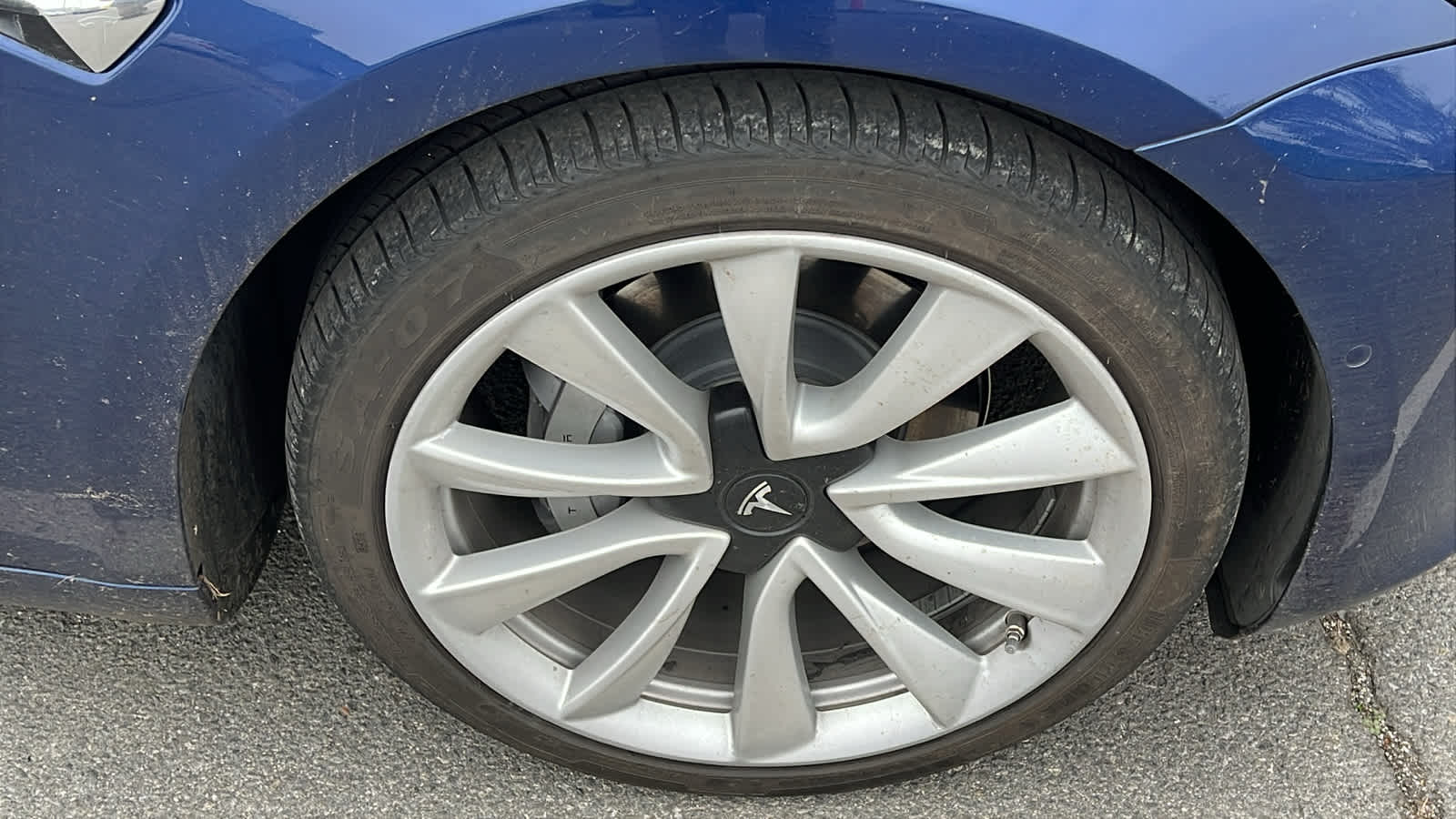 Thumbnail: 2019 Tesla Model 3 - 20