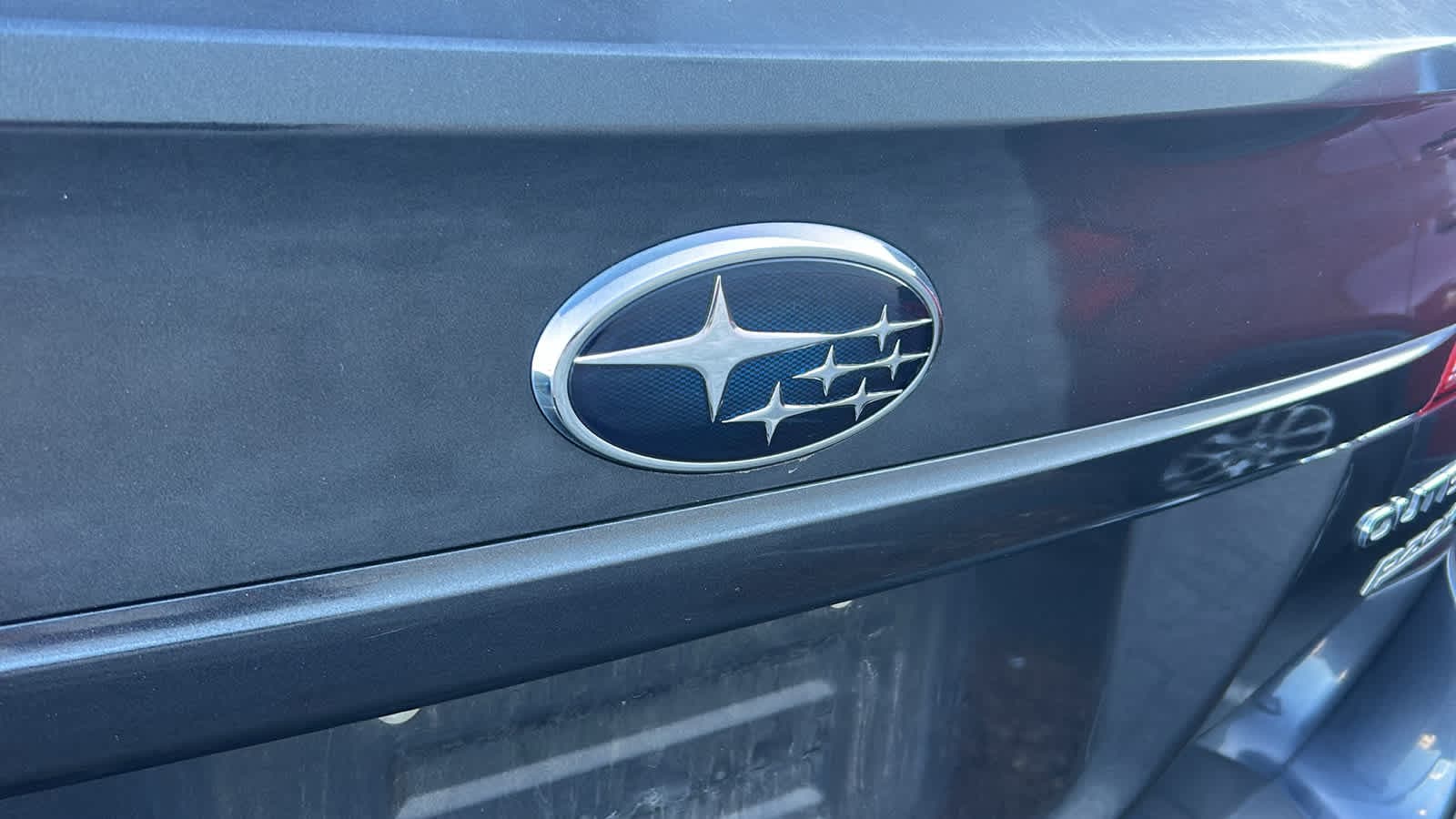 Thumbnail: 2011 Subaru Outback - 12