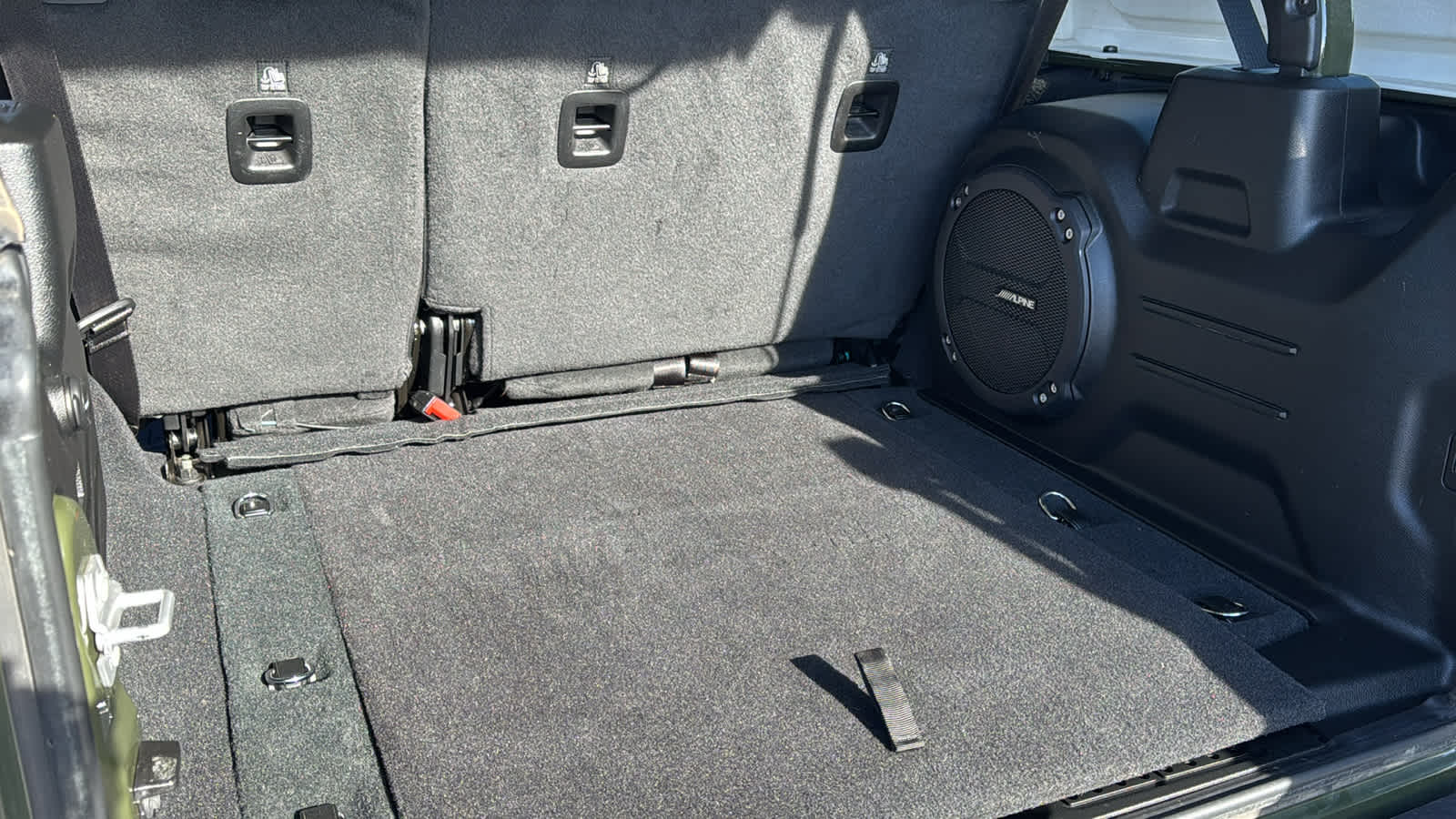 Thumbnail: 2023 Jeep Wrangler - 27