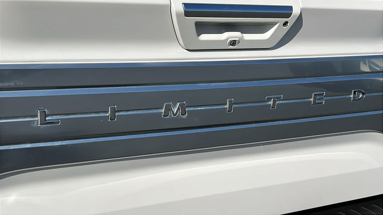 Thumbnail: 2017 Ford F-150 - 14