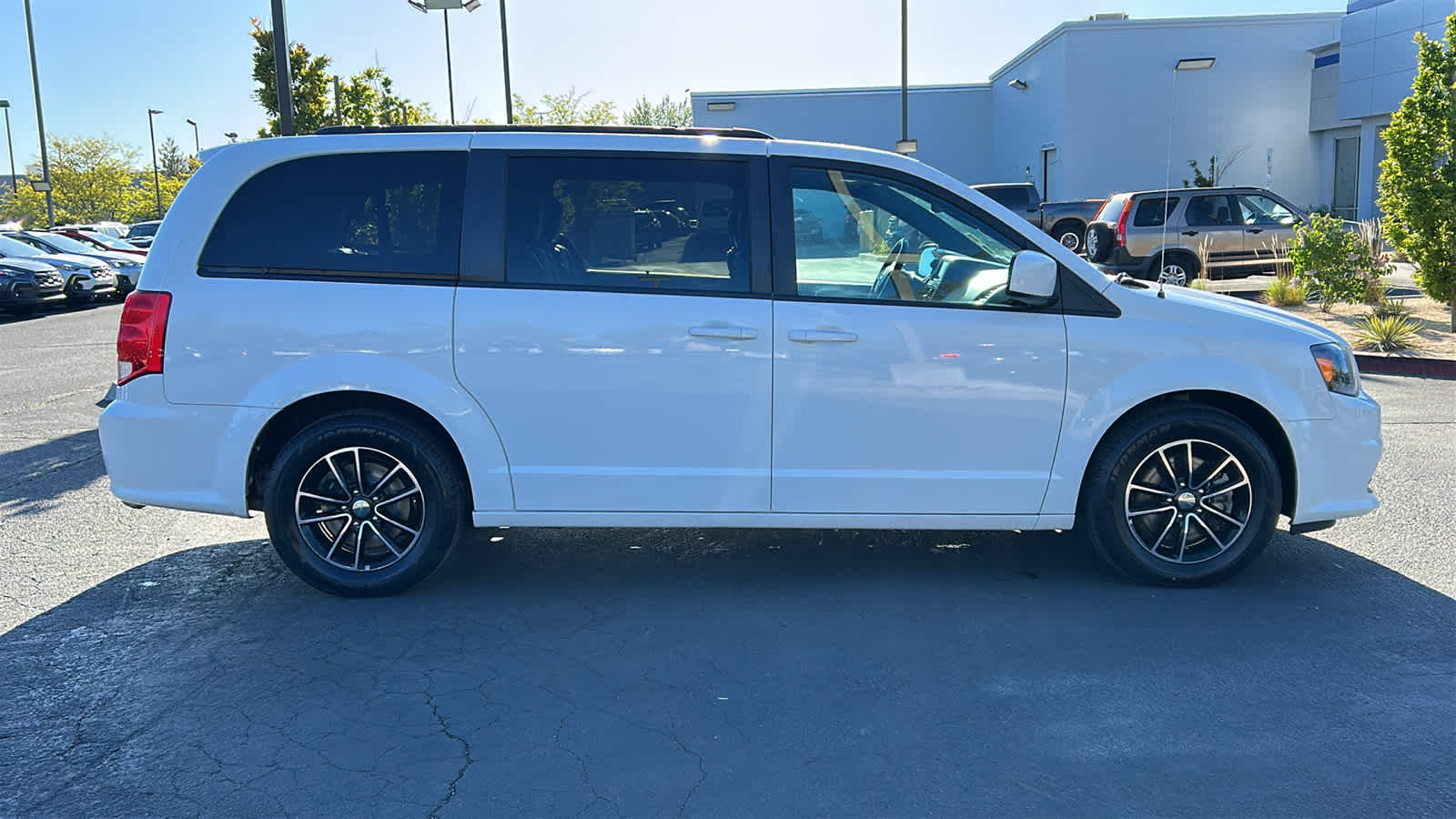 Thumbnail: 2018 Dodge Grand Caravan - 4