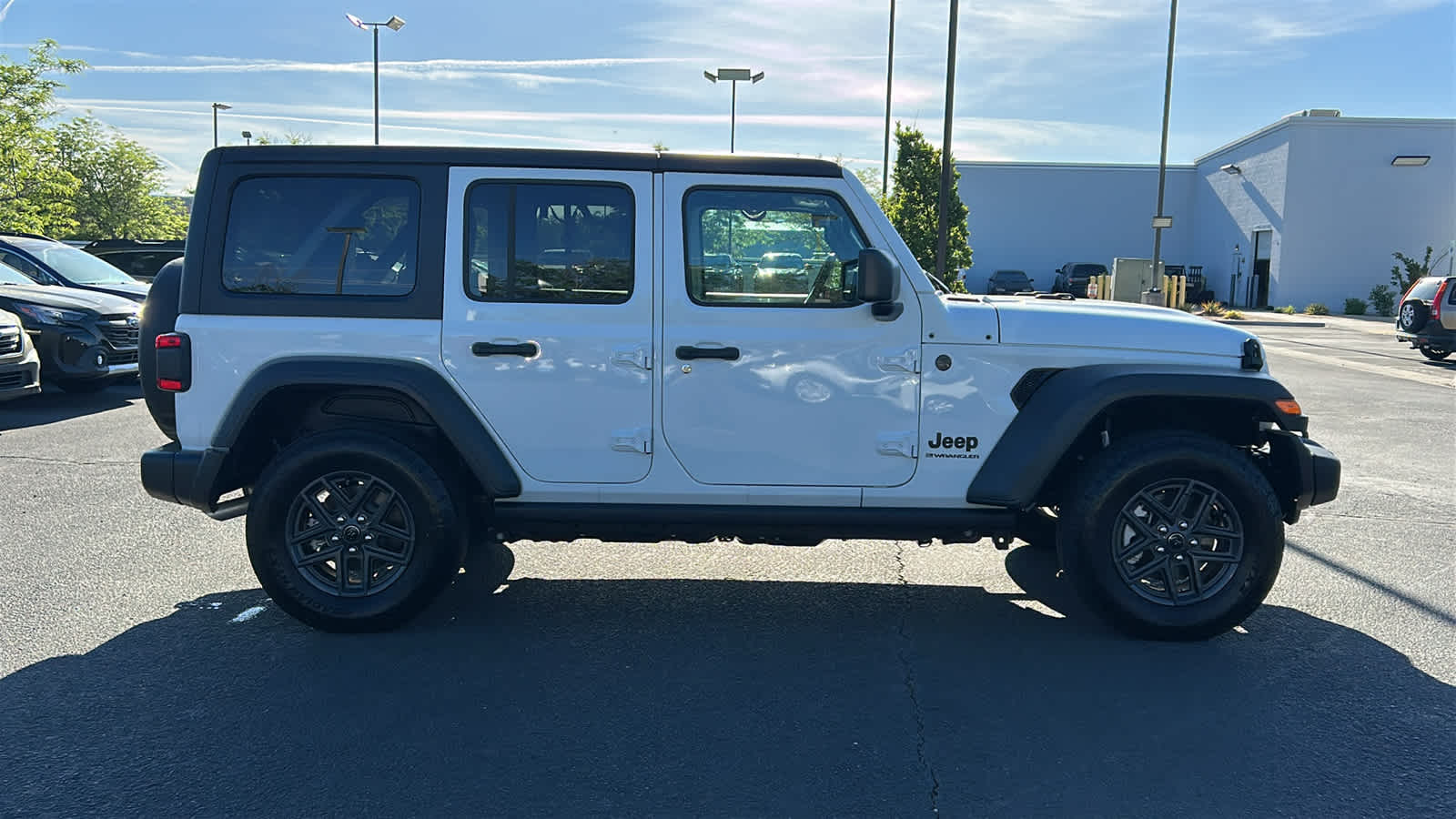Thumbnail: 2025 Jeep Wrangler - 4