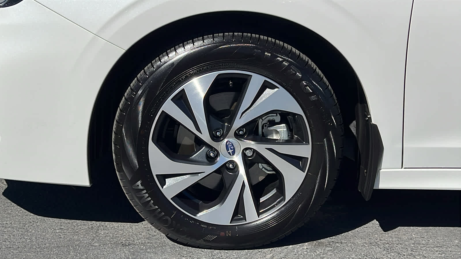 Thumbnail: 2025 Subaru Legacy - 10