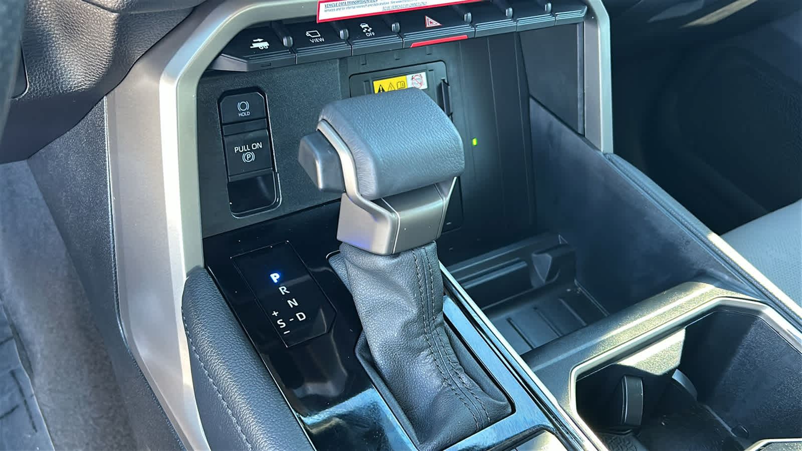Thumbnail: 2024 Toyota Tundra - 13