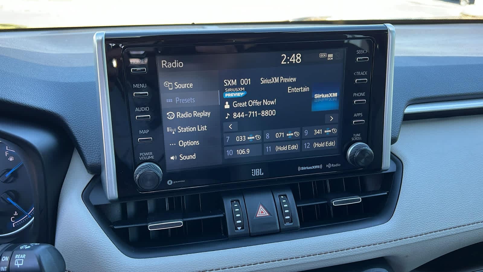 Thumbnail: 2021 Toyota RAV4 - 15