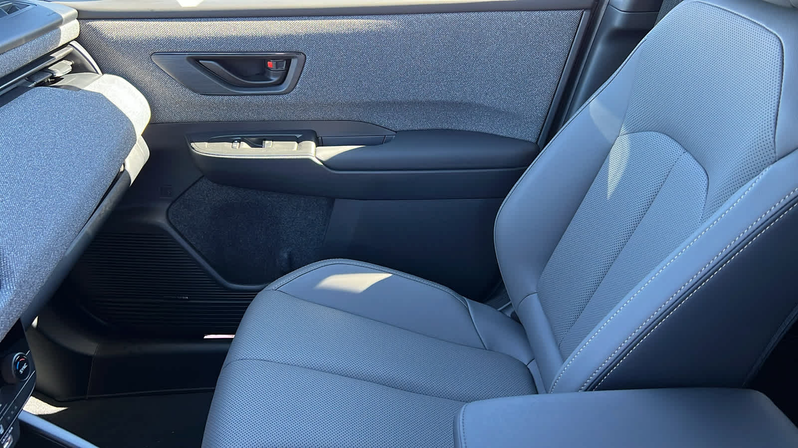 Thumbnail: 2026 Subaru Outback - 12