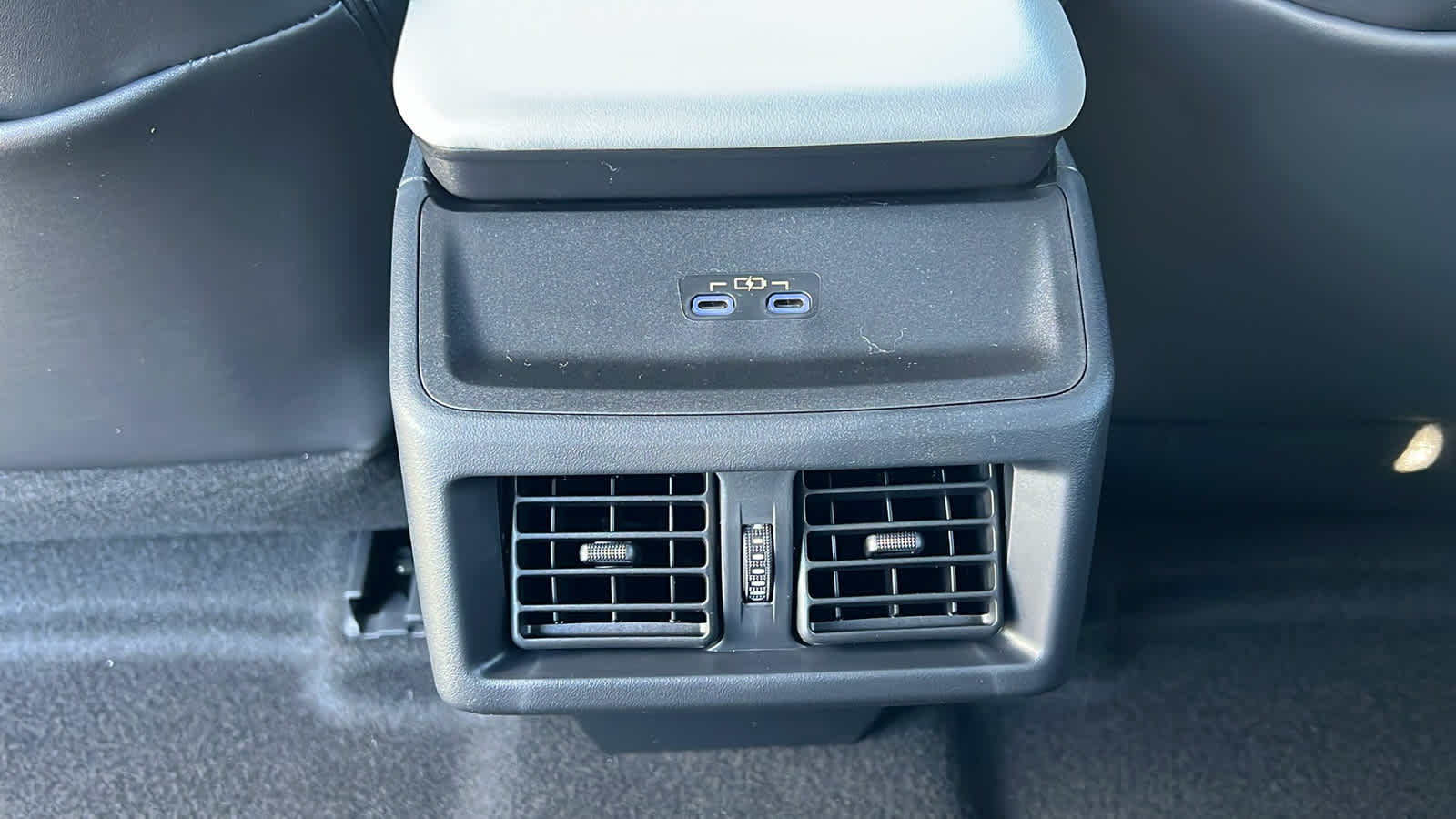 Thumbnail: 2026 Subaru Solterra - 25