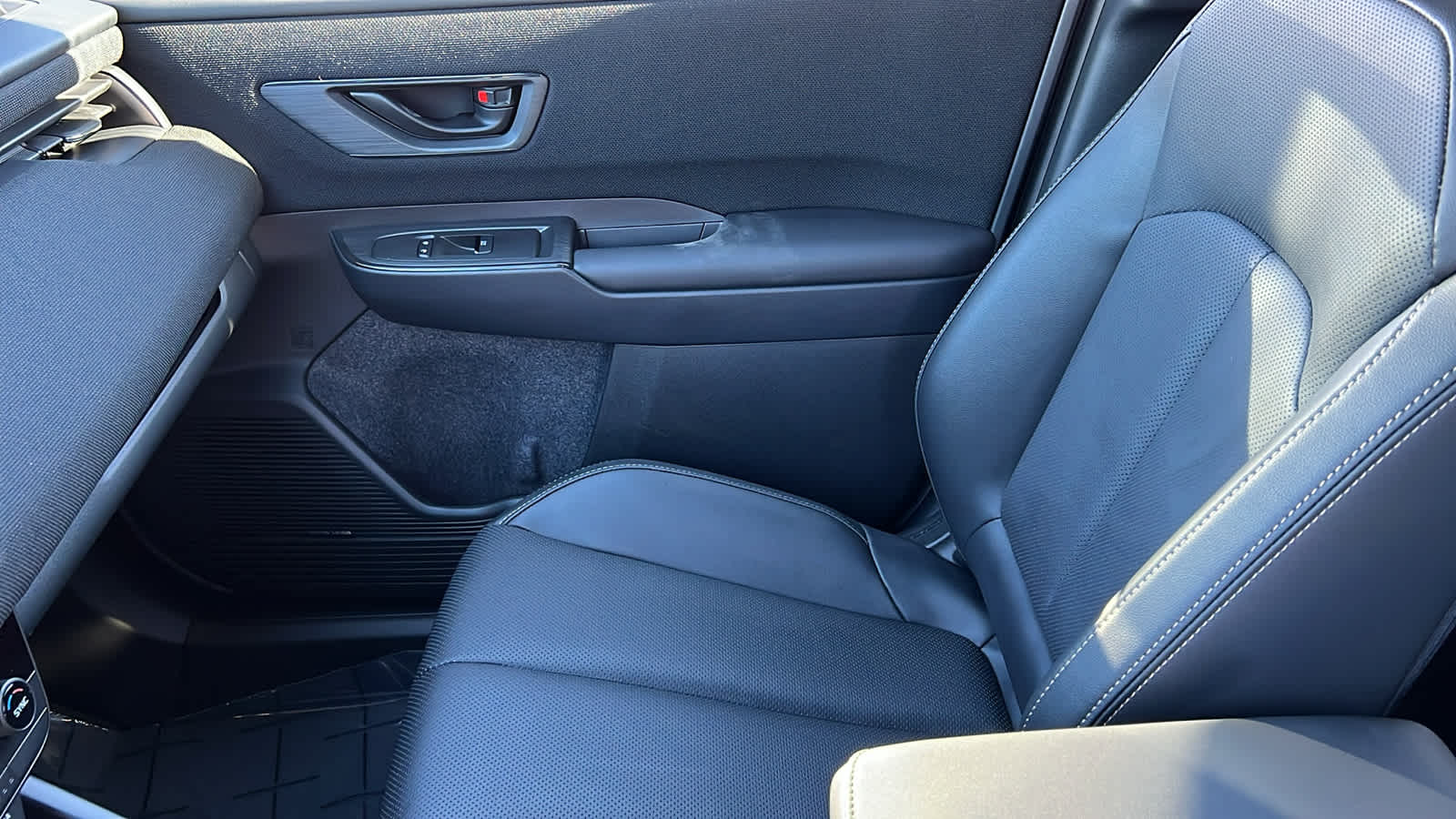 Thumbnail: 2026 Subaru Outback - 12