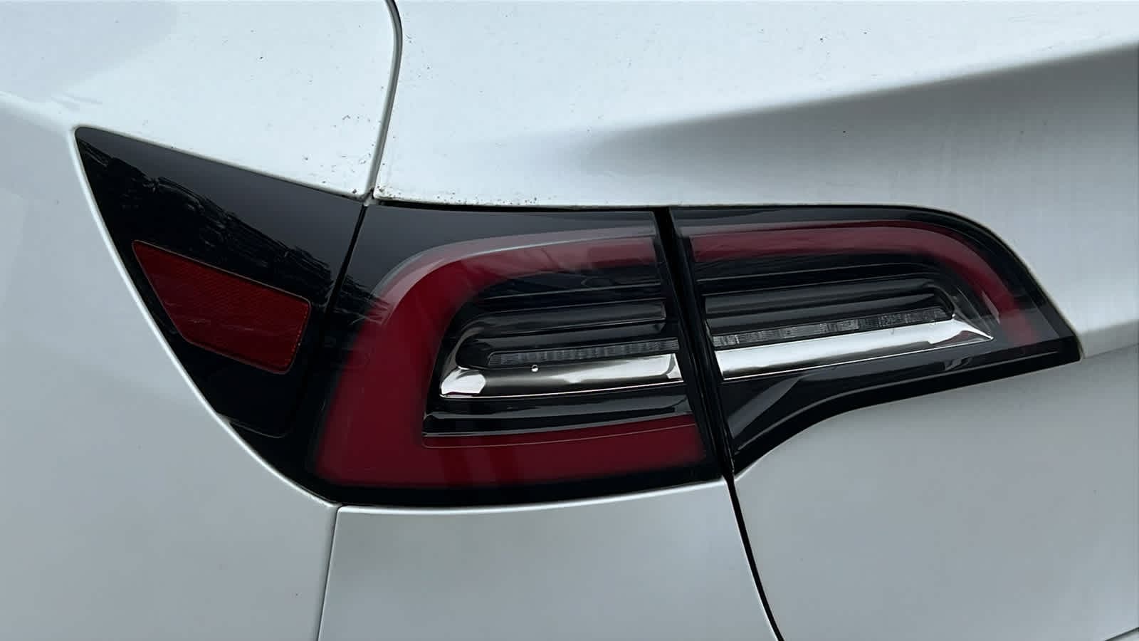 Thumbnail: 2021 Tesla Model 3 - 12