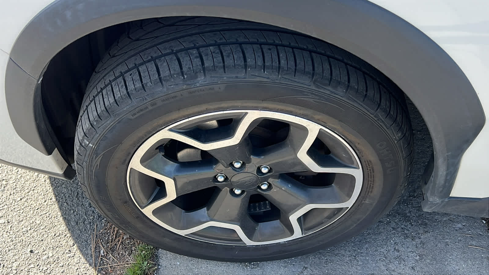 Thumbnail: 2015 Subaru XV Crosstrek - 19