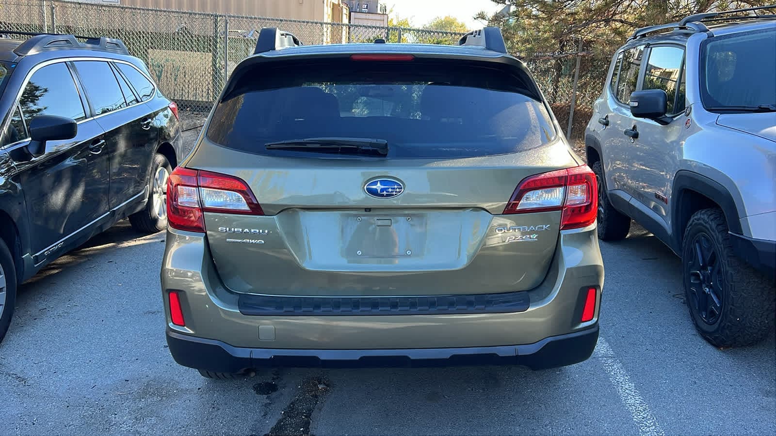 Thumbnail: 2015 Subaru Outback - 14