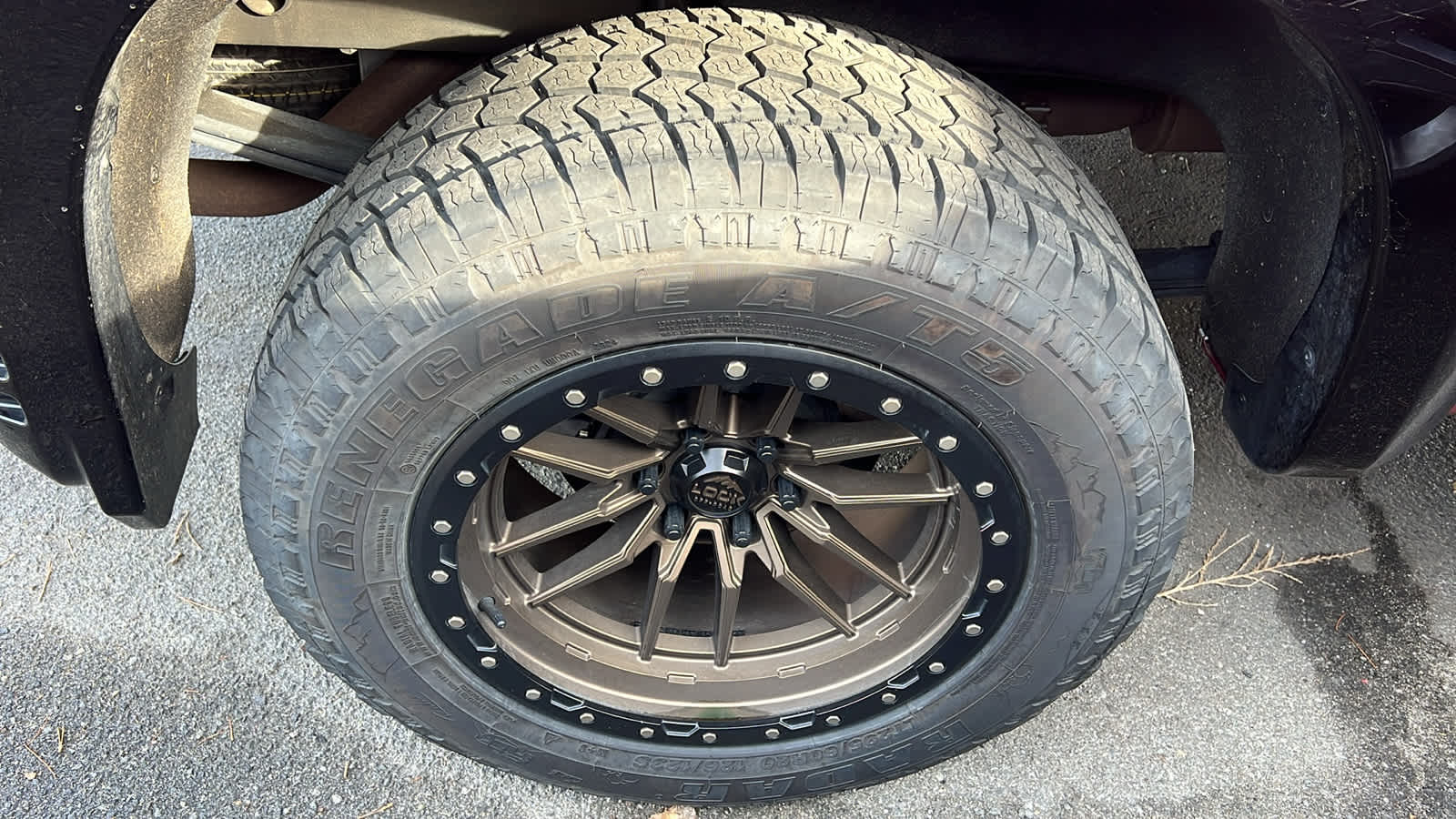 Thumbnail: 2022 Chevrolet Silverado 1500 - 11