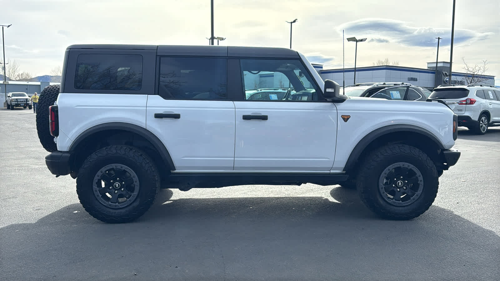 Thumbnail: 2022 Ford Bronco - 4