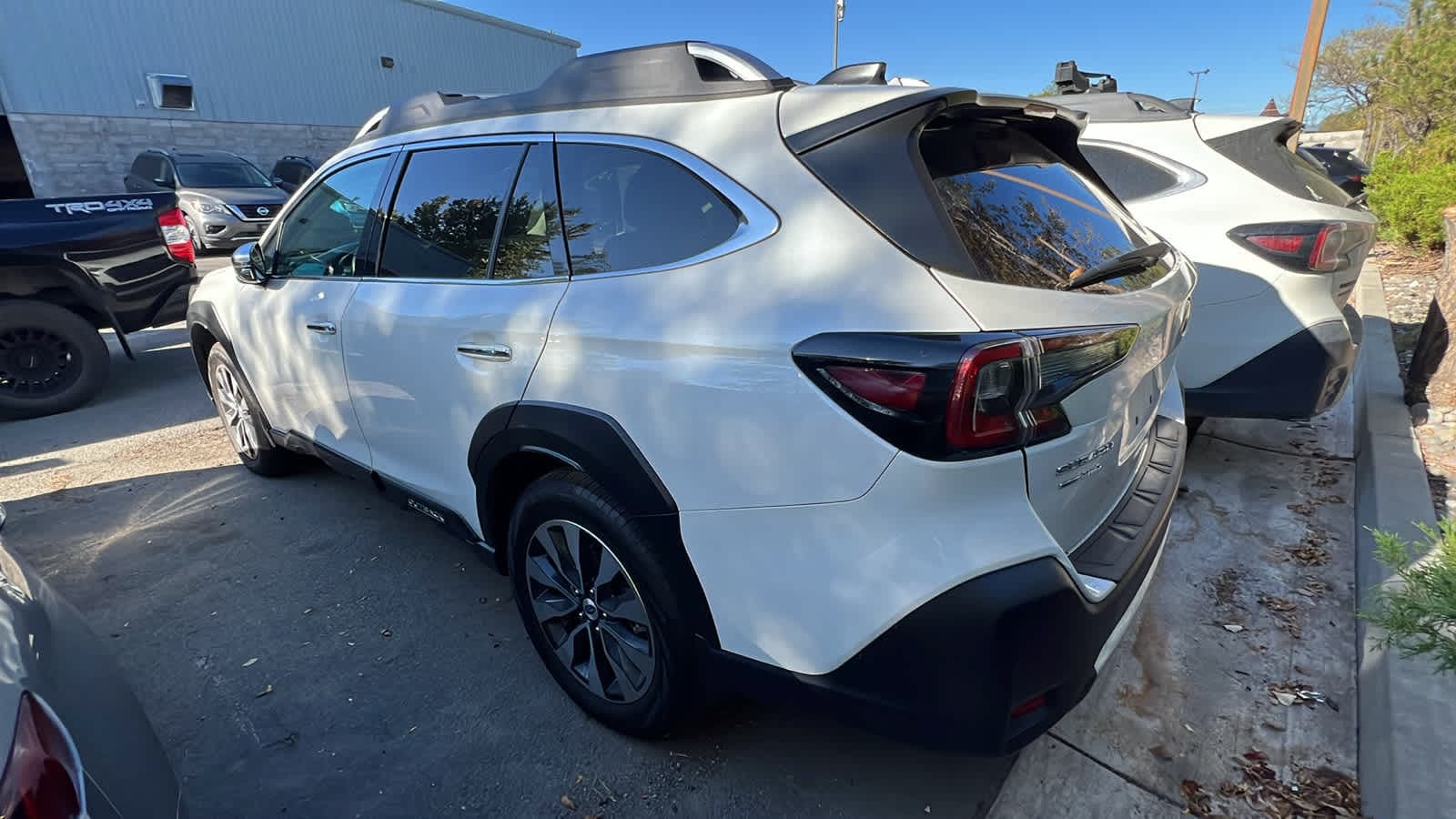 Thumbnail: 2024 Subaru Outback - 13