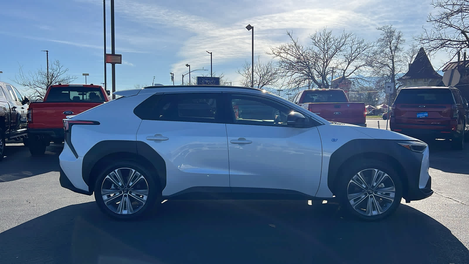 Thumbnail: 2023 Subaru Solterra - 4