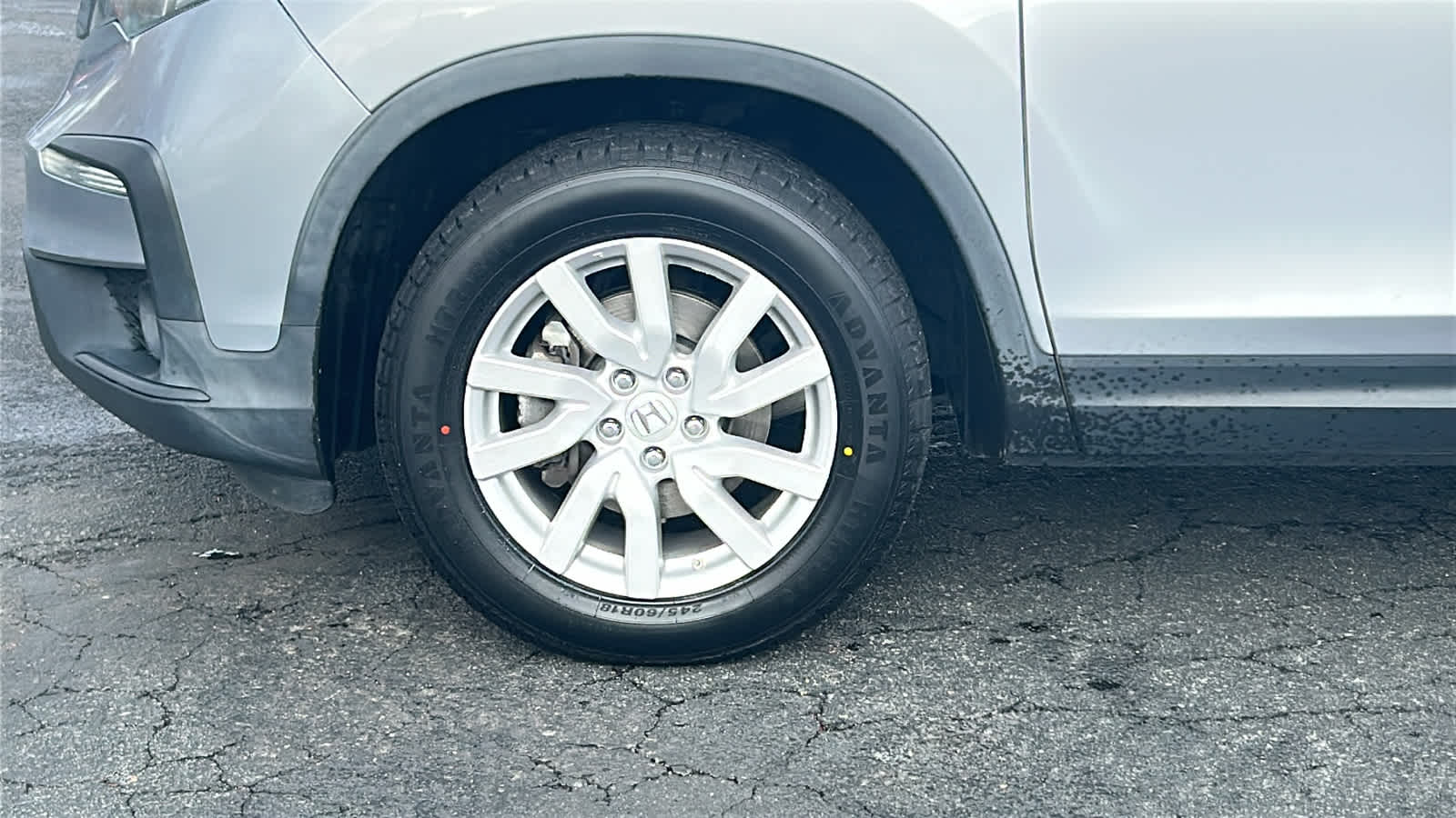 Thumbnail: 2019 Honda Pilot - 9