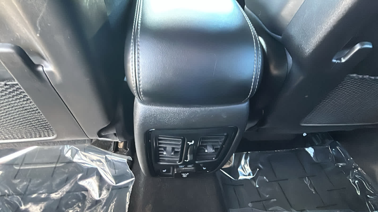 Thumbnail: 2021 Dodge Durango - 25