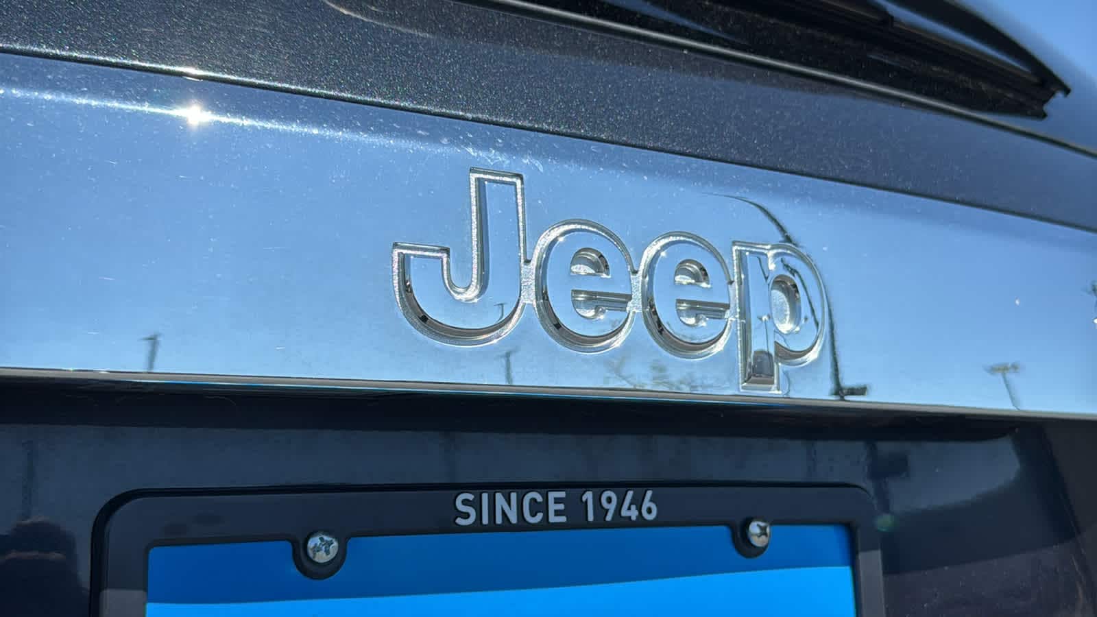 Thumbnail: 2013 Jeep Grand Cherokee - 27