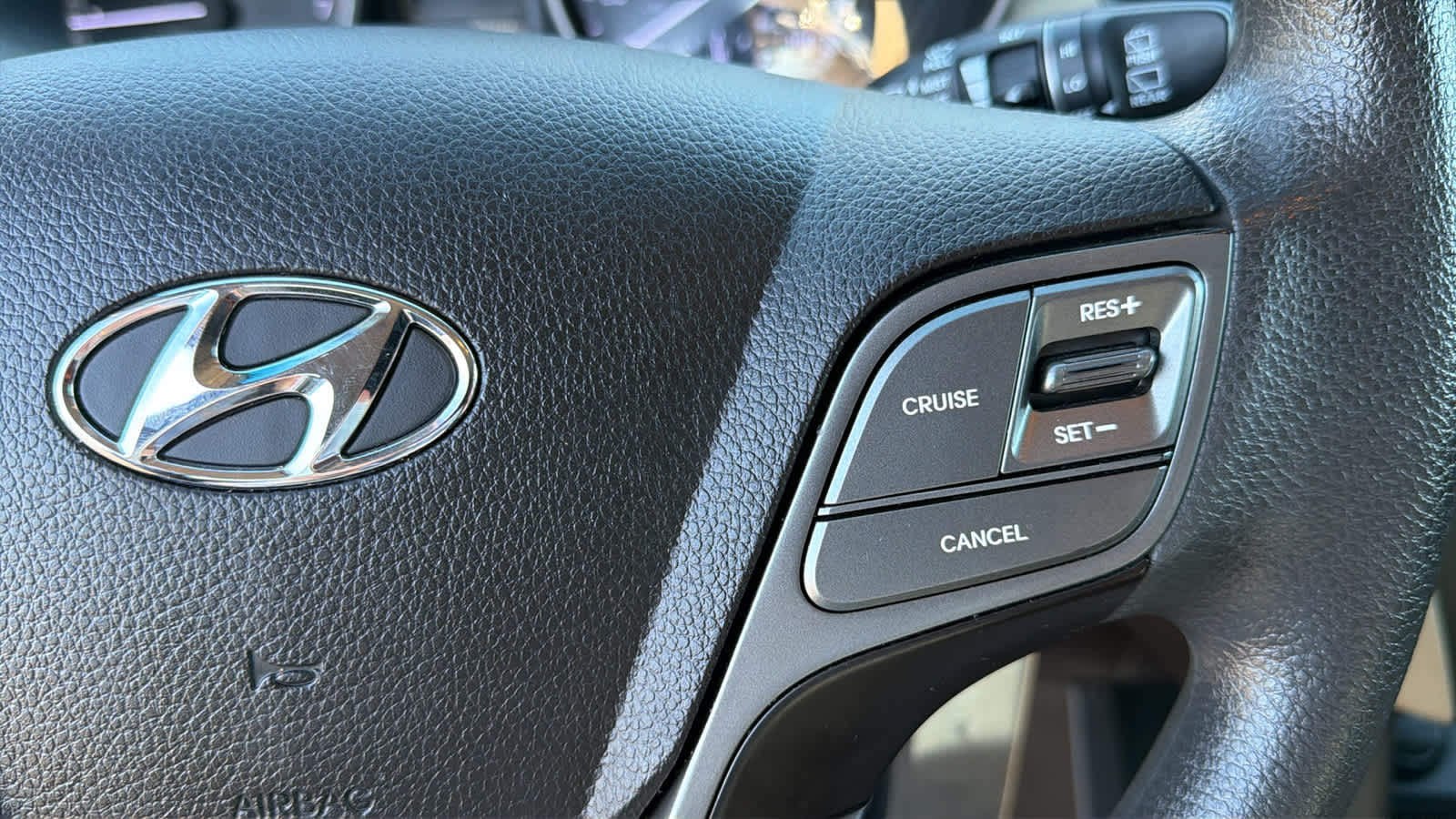 Thumbnail: 2018 Hyundai Santa Fe - 20