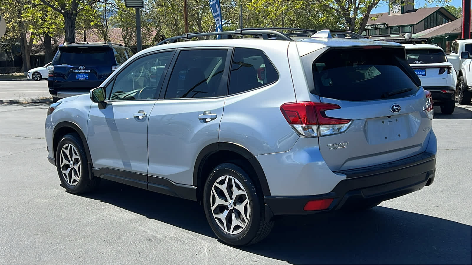 Thumbnail: 2023 Subaru Forester - 8