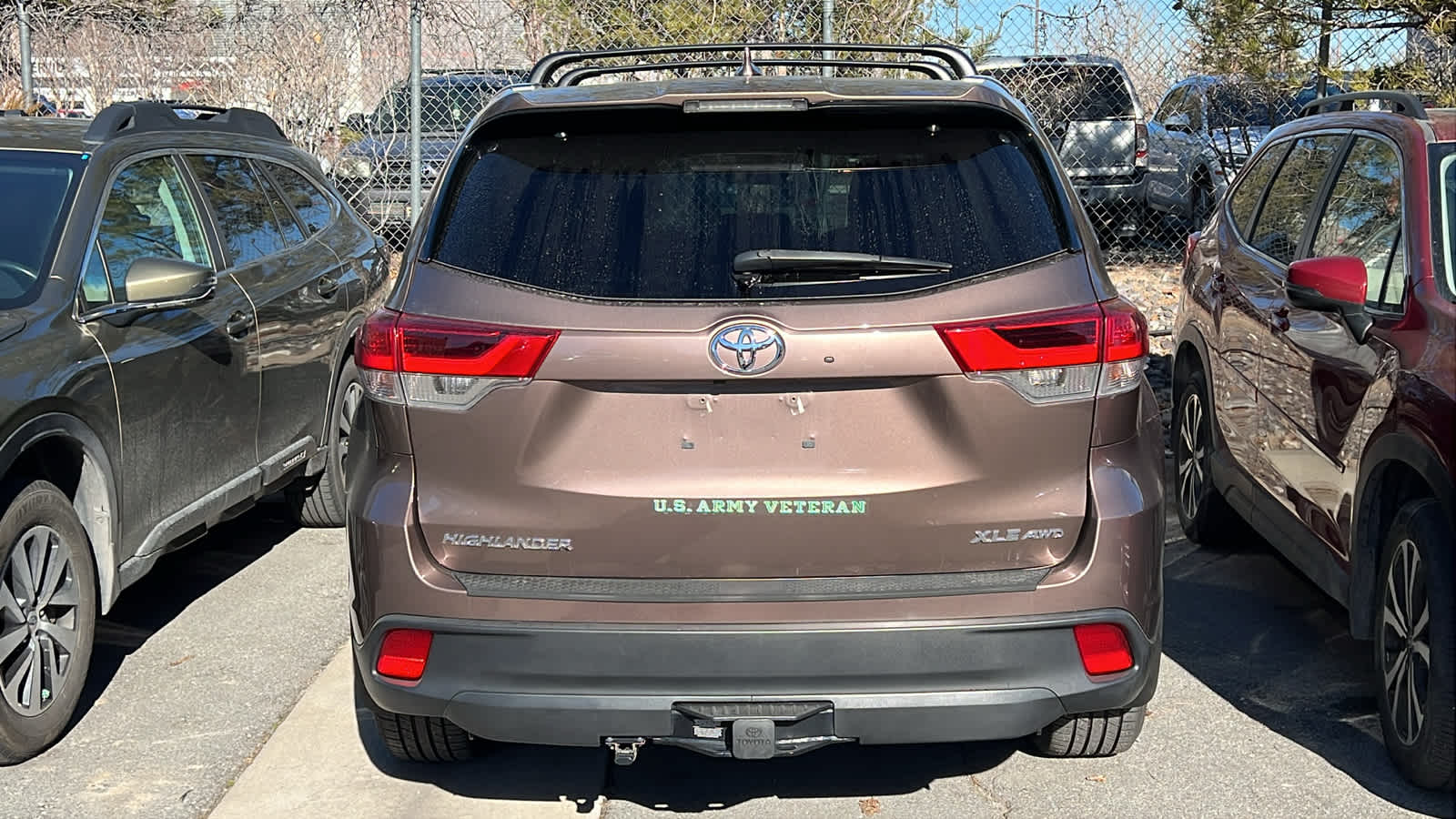 Thumbnail: 2018 Toyota Highlander - 12