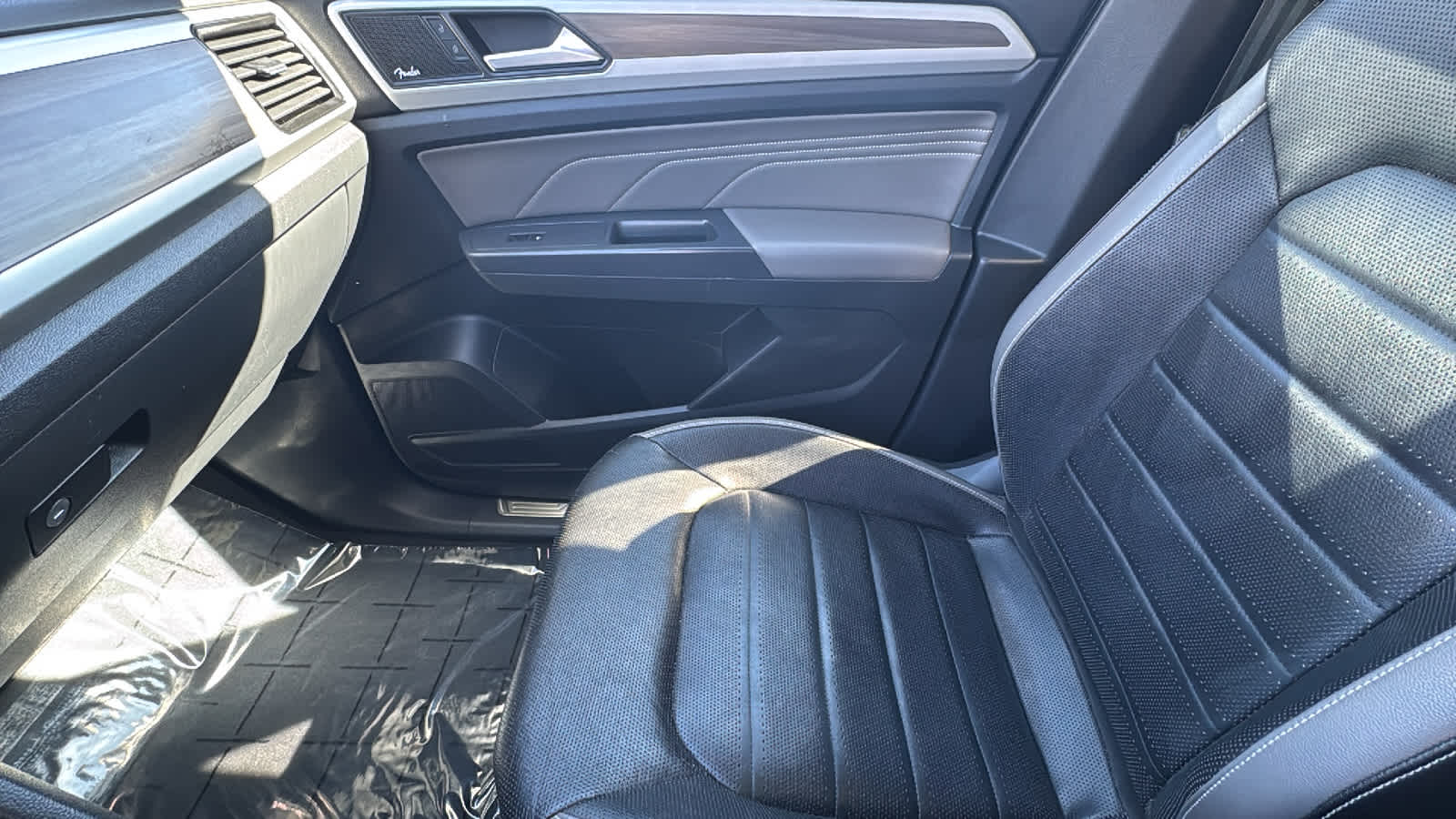 Thumbnail: 2021 Volkswagen Atlas - 12