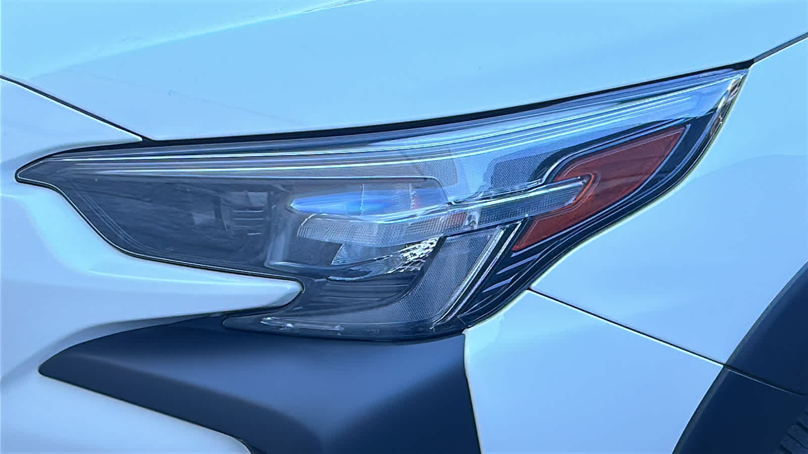 2023 Subaru Outback Touring photo 2