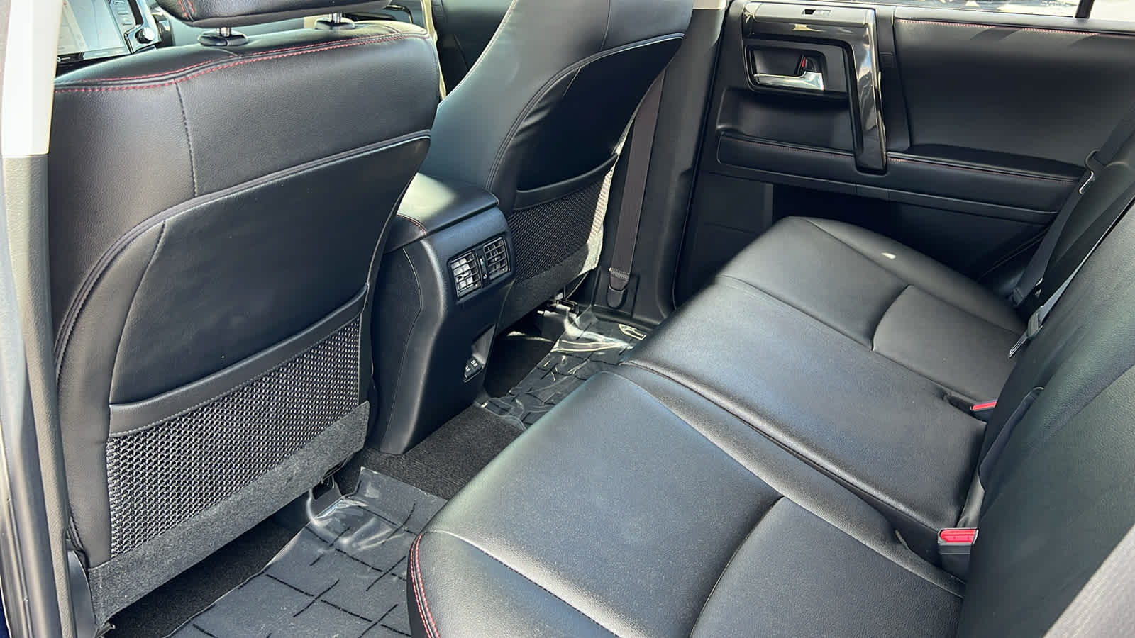 Thumbnail: 2021 Toyota 4Runner - 24