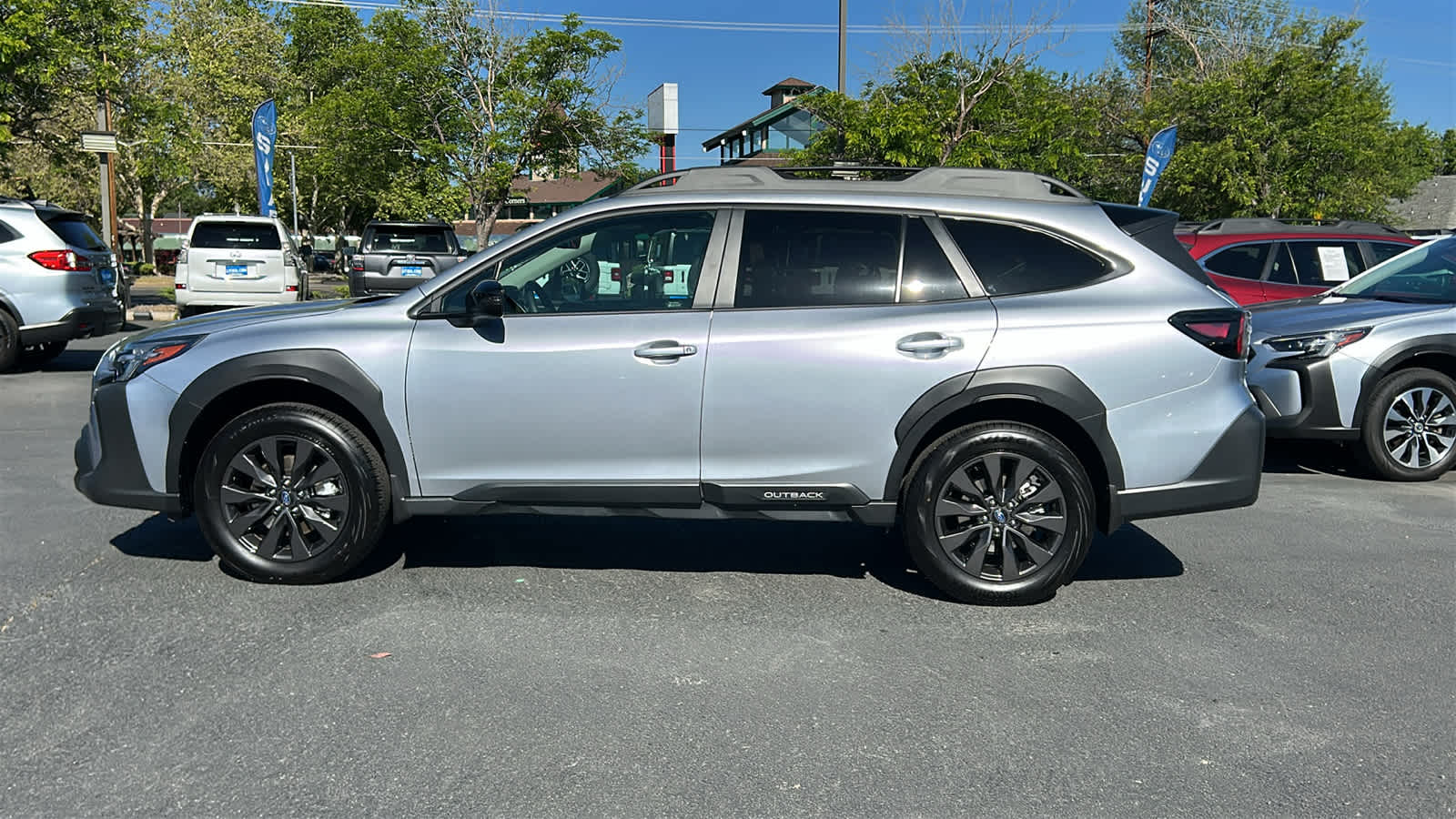 Thumbnail: 2025 Subaru Outback - 9