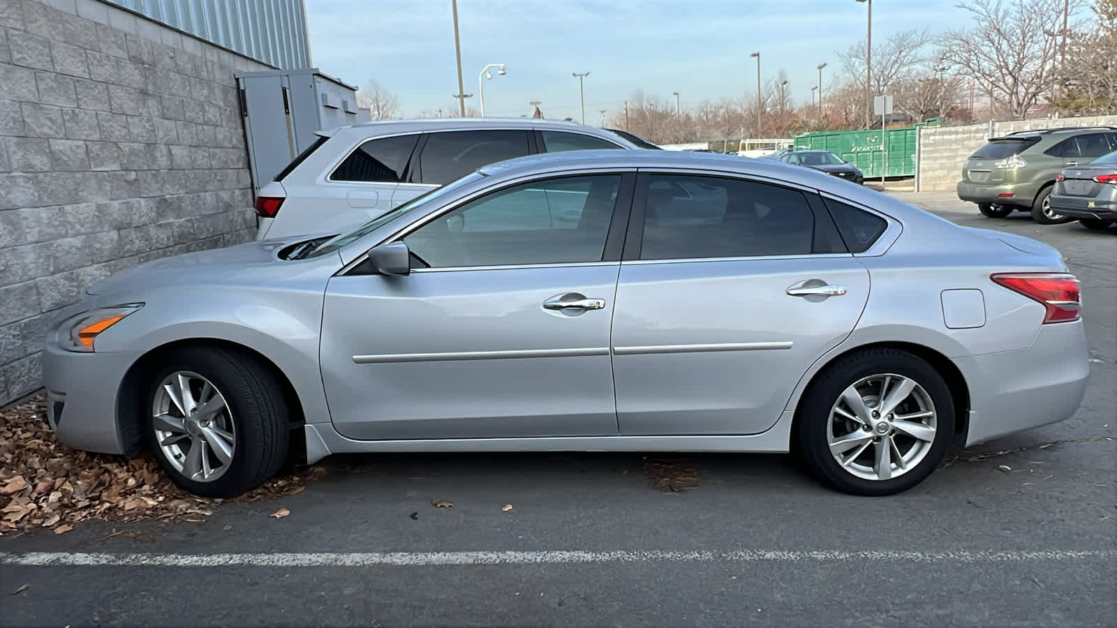 Thumbnail: 2013 Nissan Altima - 11