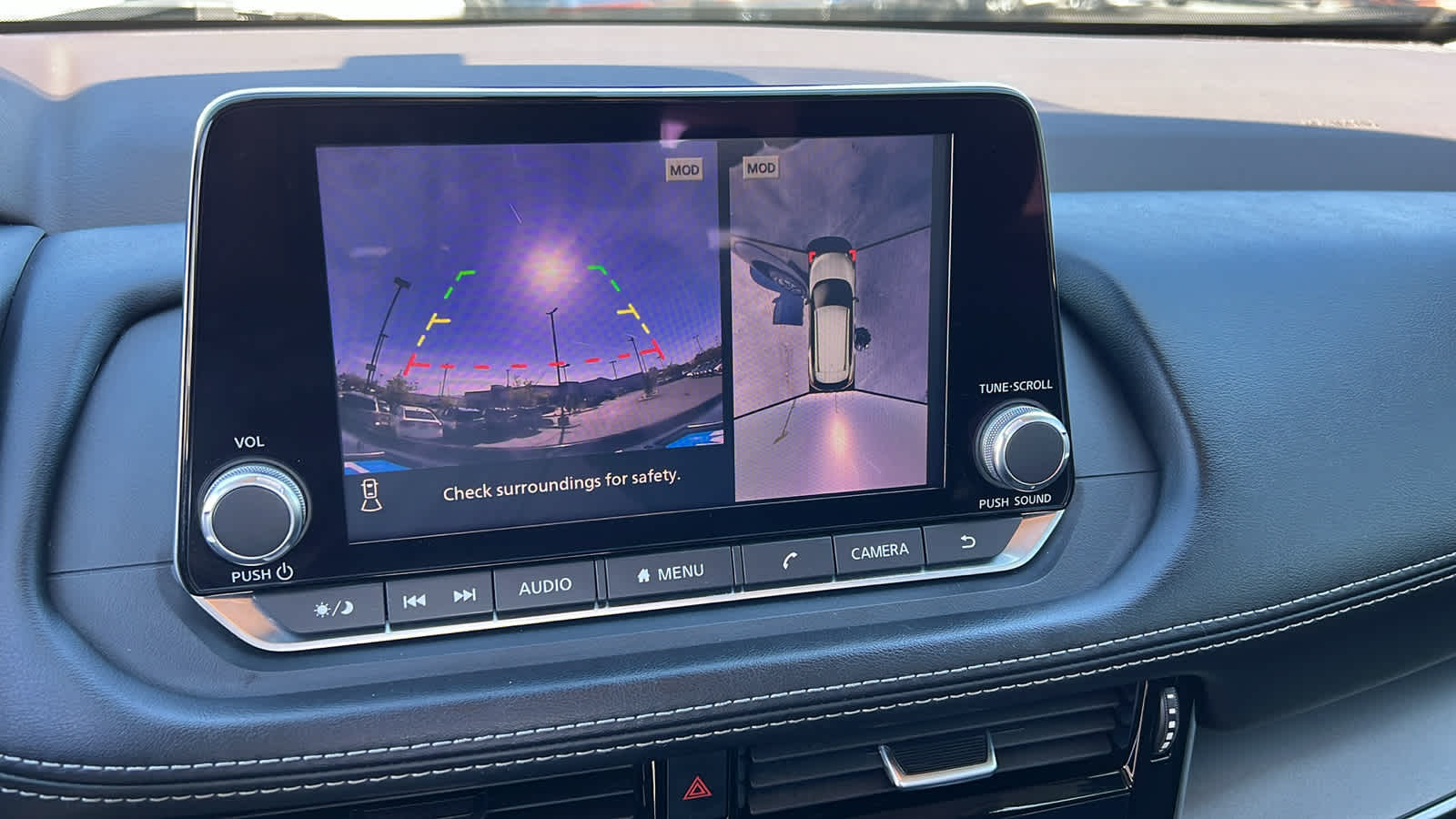 Thumbnail: 2021 Nissan Rogue - 16