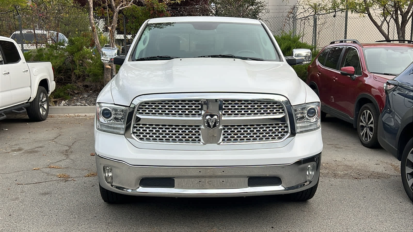 2017 Ram 1500 Laramie photo 2