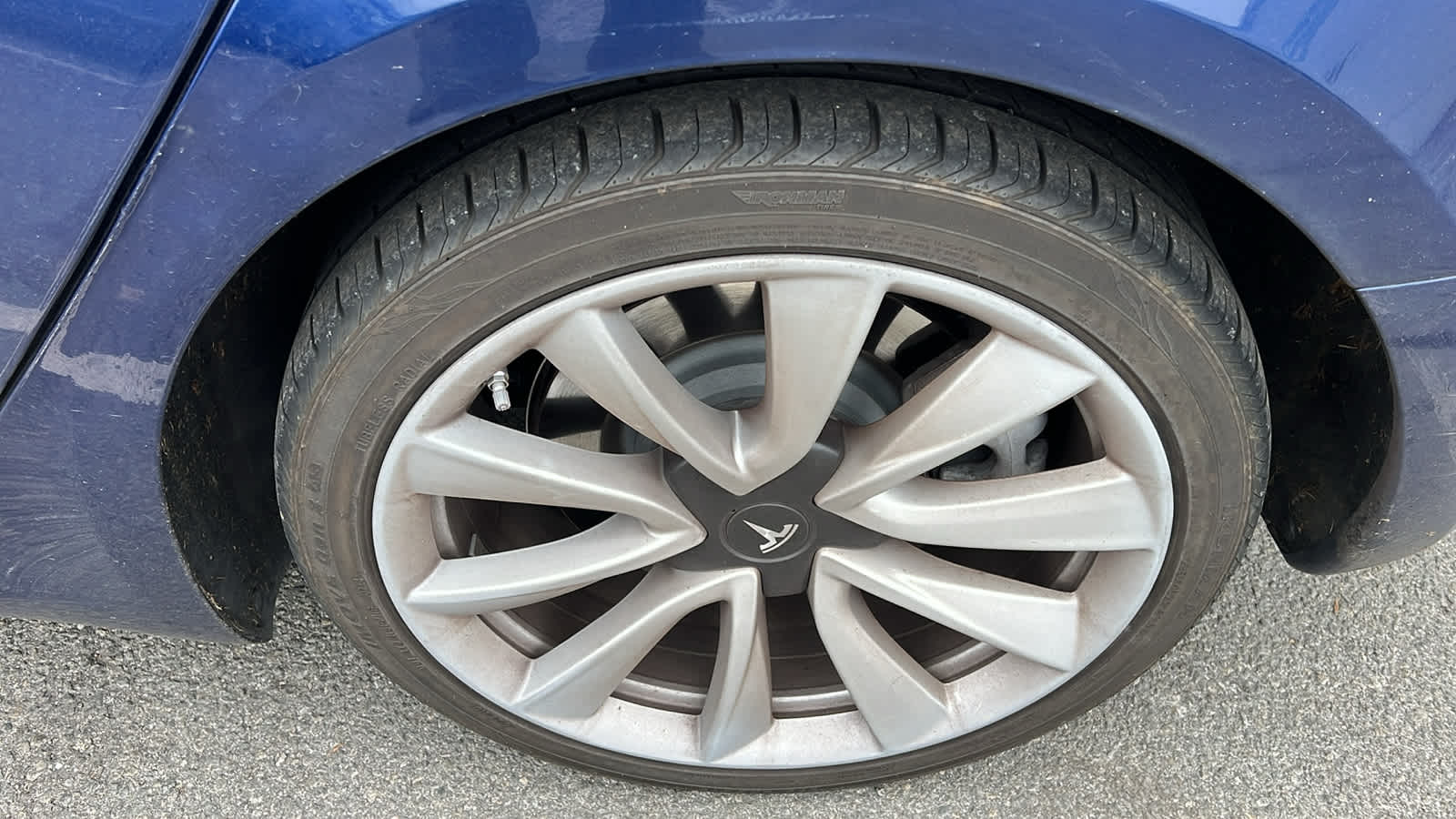 Thumbnail: 2019 Tesla Model 3 - 7